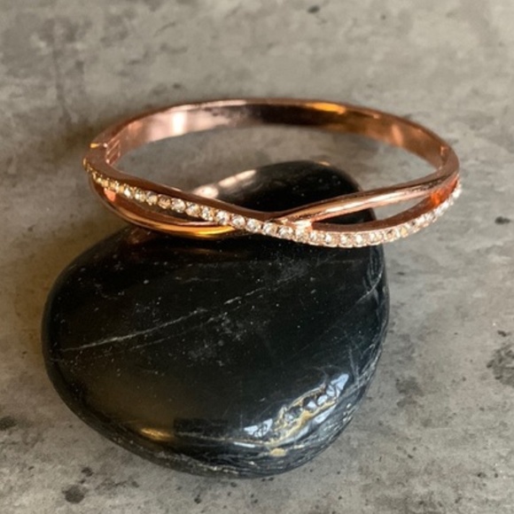 Rose Gold Plated Crystal Weave Bangle - Picture 1 of 5